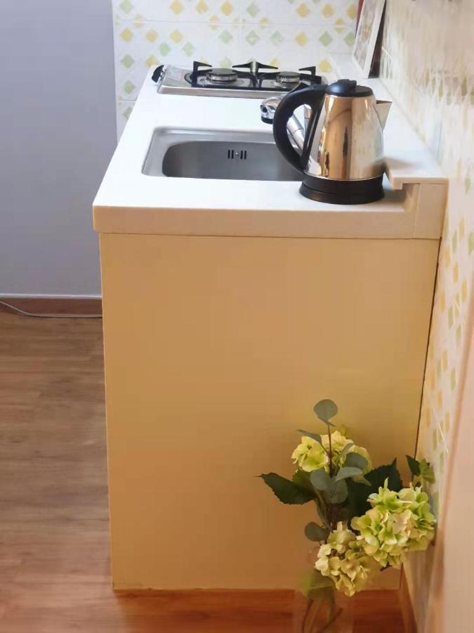 Hy Choi Hostel Сеогвипо Екстериор снимка